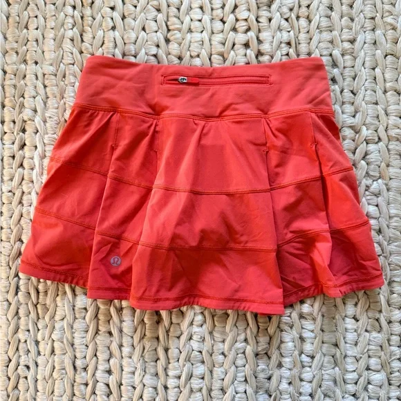 Lululemon Tennis skirt - Picture 2 of 3